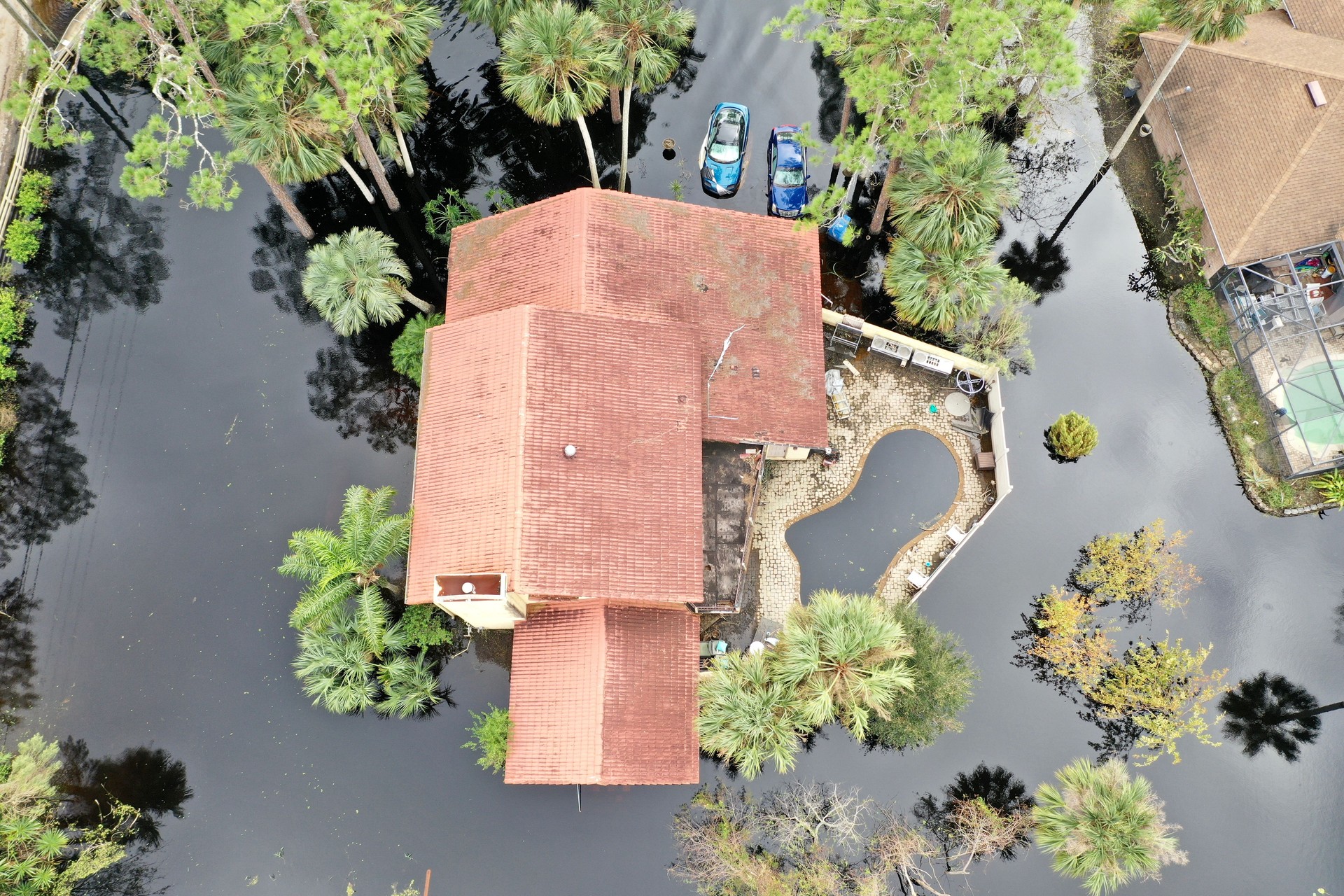 Flooding on Stone Island